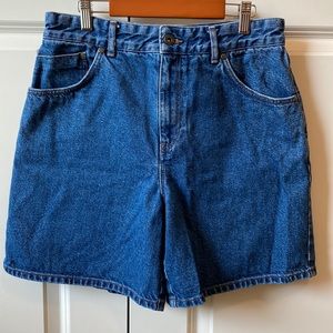 The Ragged Priest shorts